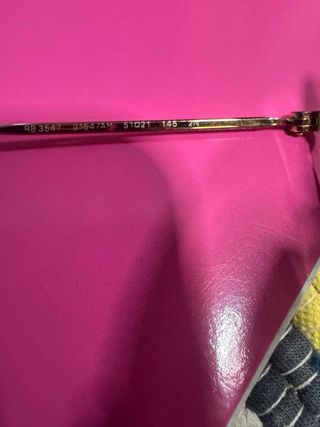 Gafas Ray-Ban Ovaladas Doradas y Grises