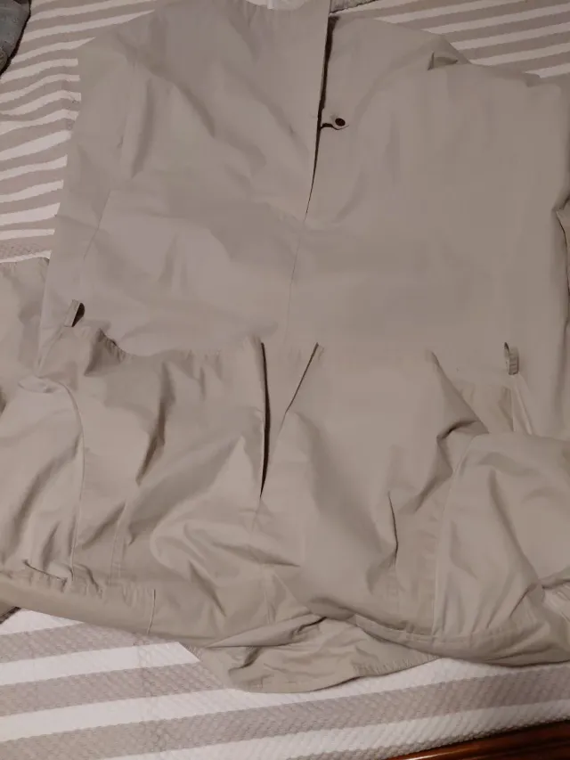 Gabardina mujer beige