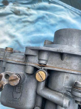 Carburador de doble cuerpo Weber 30 DIC 10