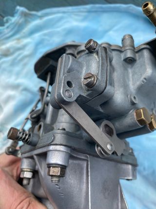 Carburador de doble cuerpo Weber 30 DIC 10