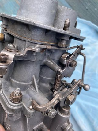 Carburador de doble cuerpo Weber 30 DIC 10