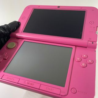 Nintendo 3DS XL Rosa con accessori