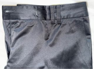 Pantalones elegantes negros de Sfera