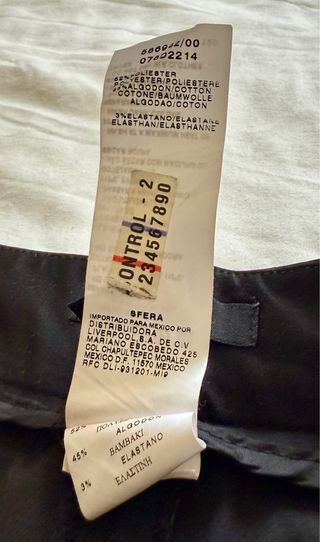 Pantalones elegantes negros de Sfera