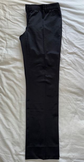 Pantalones elegantes negros de Sfera