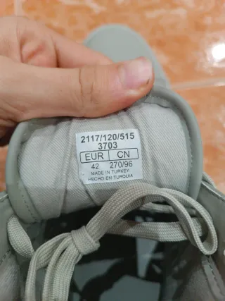 Zapatillas altas grises