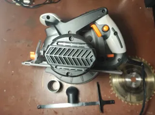 Sega Circolare Tacklife PES01A 230V 1500W