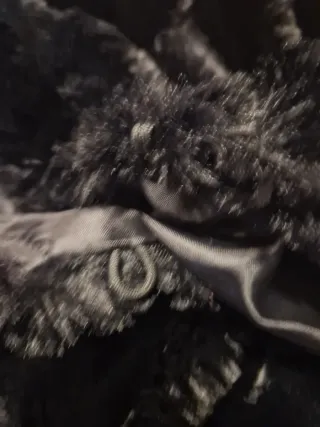 Abrigo pelo suave negro