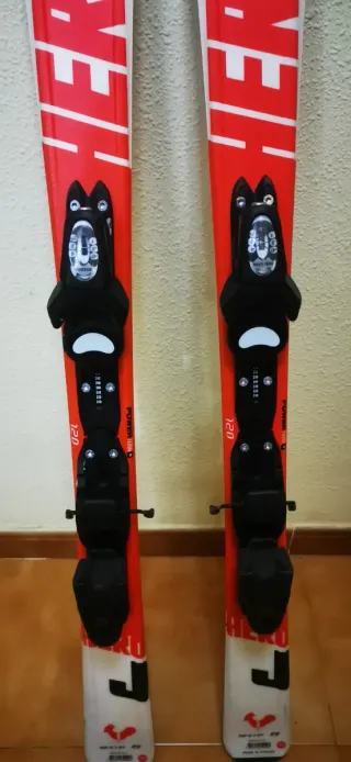 Esquis Rossignol con palos incluidos