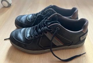 Zapatillas XTI negras y grises