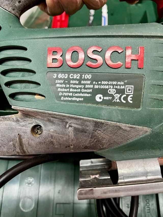 Sierra de calar BOSCH PST 680 E