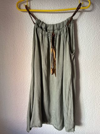 Blusa tirantes verde con cordón