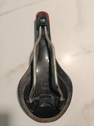 Sillín Fizik Tundra M5 Rider Light