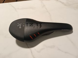 Sillín Fizik Tundra M5 Rider Light