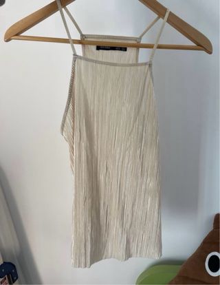Camiseta top Bershka Beige