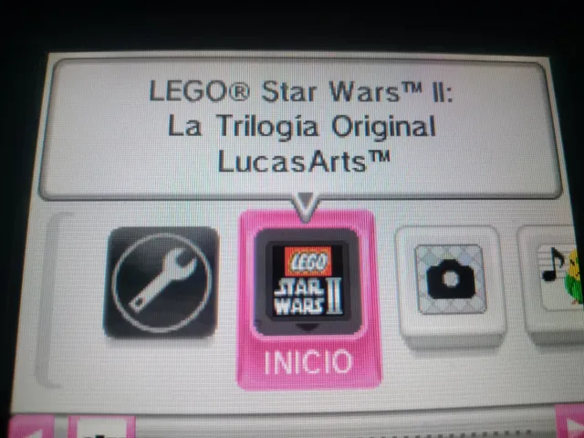 Nintendo DSi XL + Lego Star Wars II + Funda