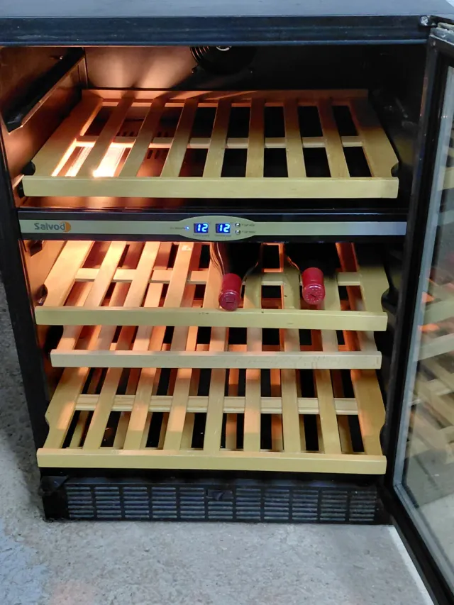 Nevera de vinos Saivod