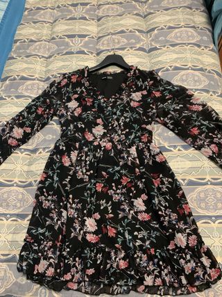 abito a fiori manica lunga