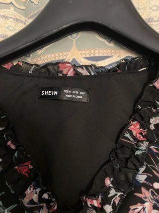 abito a fiori manica lunga