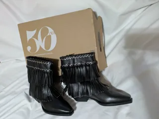 Botines Zara Cuero Flecos Talla 37