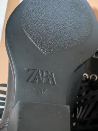 Botines Zara Cuero Flecos Talla 37