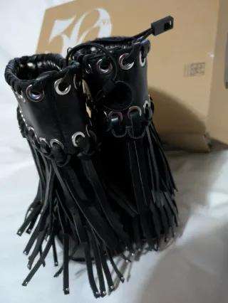 Botines Zara Cuero Flecos Talla 37