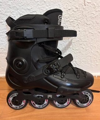 Patines rollers, talla 43, mas protecciones