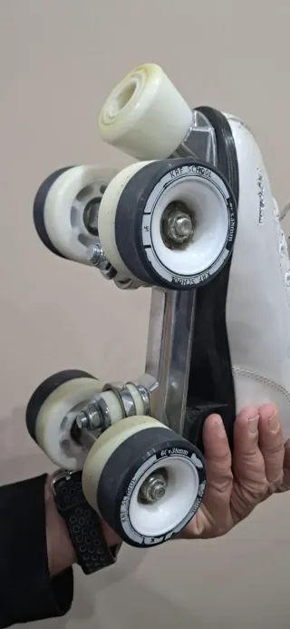 Patines 4 Ruedas KRF Talla 35