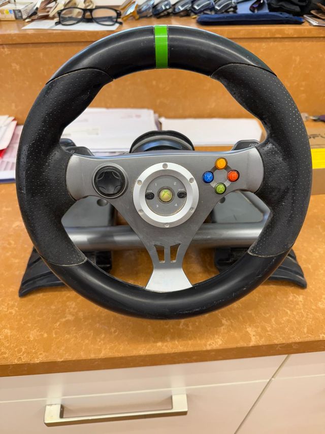 Volante Xbox 360 con Pedali