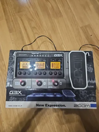 Zoom G3X Pedal Multiefectos Guitarra