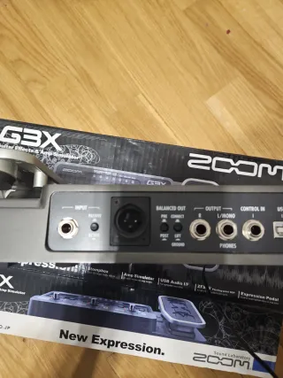 Zoom G3X Pedal Multiefectos Guitarra