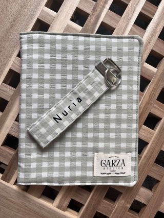 Funda e-book artesanal y a medida