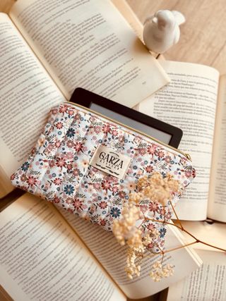 Funda e-book artesanal y a medida