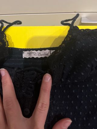 Camiseta tirantes S lunares encaje