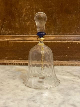 Campana in vetro con pendente