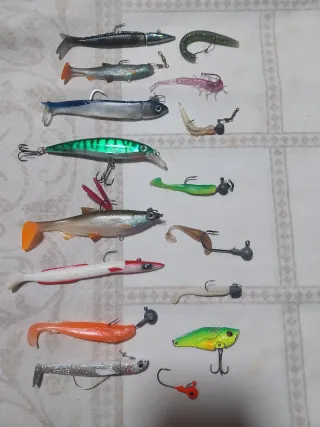 Lotes de señuelos de pesca variados