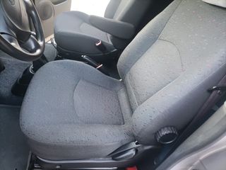 Hyundai H-1 63.000kms.