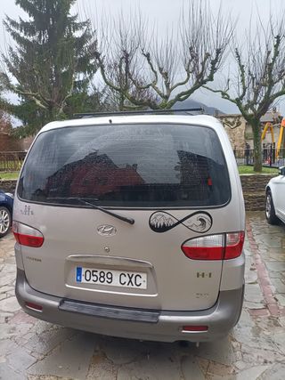 Hyundai H-1 64.000kms.