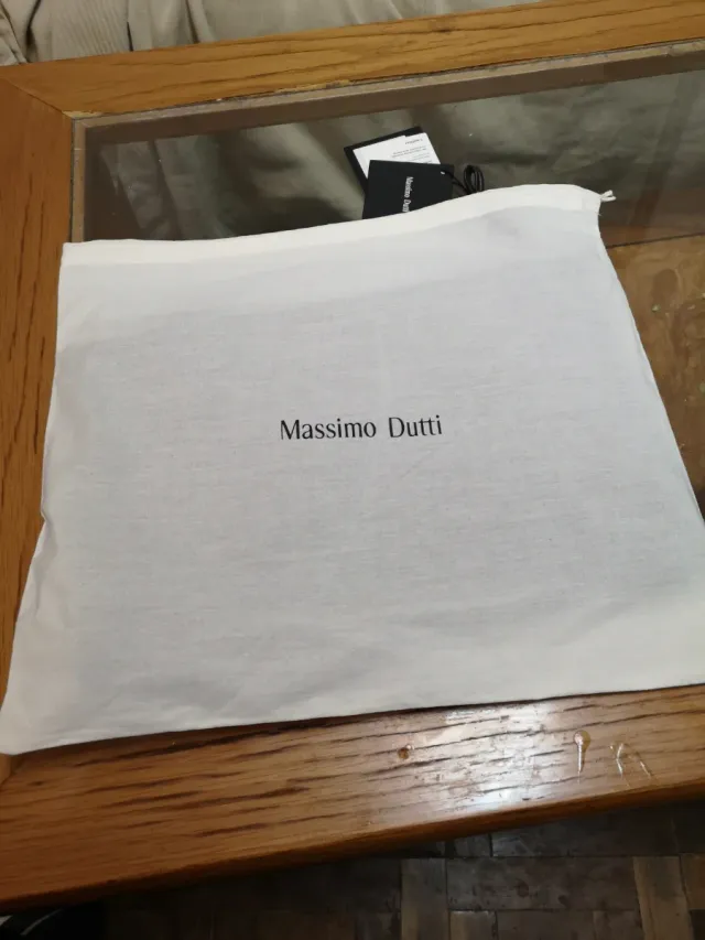 Bolso de piel marrón