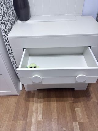 Armario pequeño de madera blanco regalo perchero