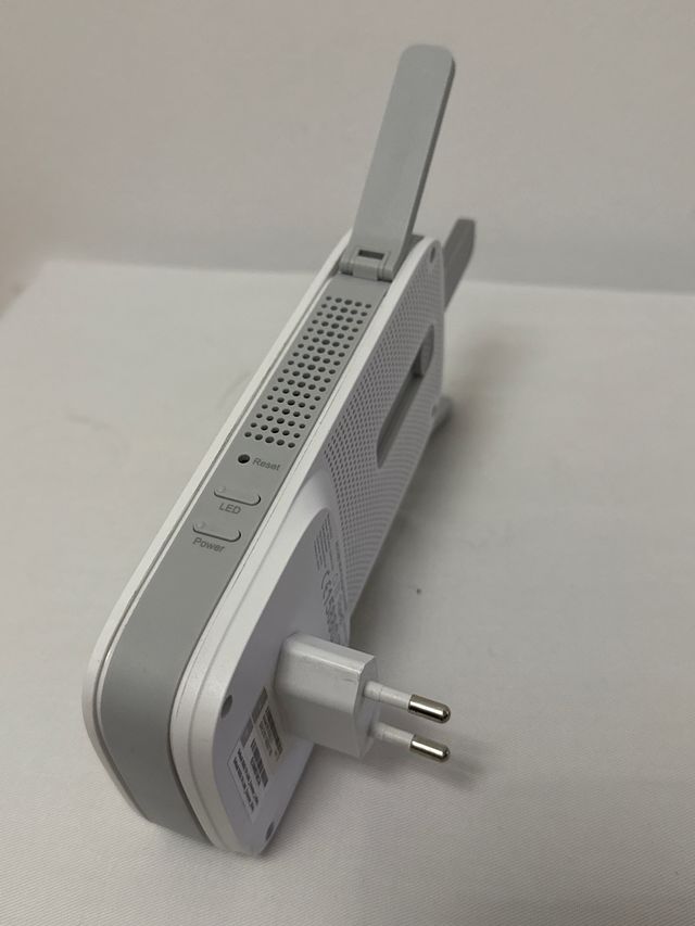 Extensor Wi-Fi TP-Link AC1200 RE355