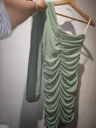 Vestido verde fiesta manga larga