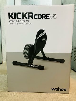 Rodillo WAHOO KICKR CORE.