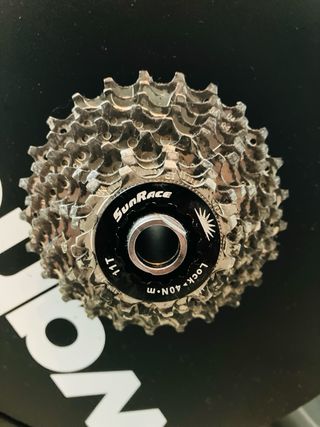 Rodillo WAHOO KICKR CORE.