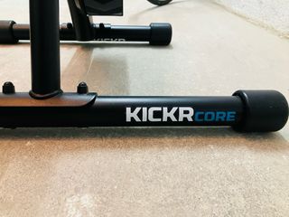 Rodillo WAHOO KICKR CORE.