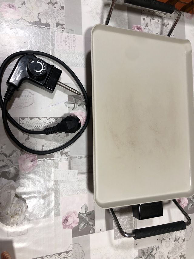 Plancha Eléctrica Taurus