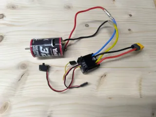 CRAWLER motor YIKONG 550 Brushed