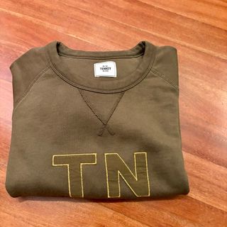 Sudadera TENKEY en perfecto estado