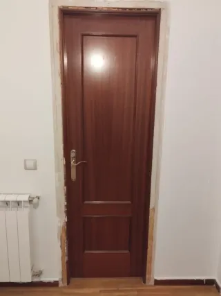 Puertas de vivienda Sapelly