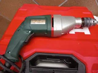 Taladro percutor Metabo SB 900